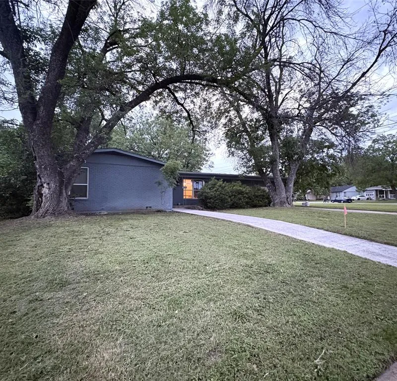 2829 Cecil Drive, Richland Hills TX 76118
