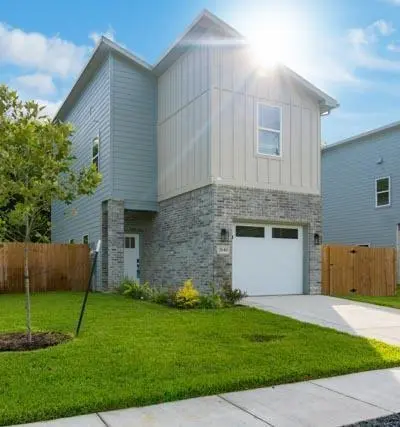 2646 Sutton Street, Dallas TX 75210