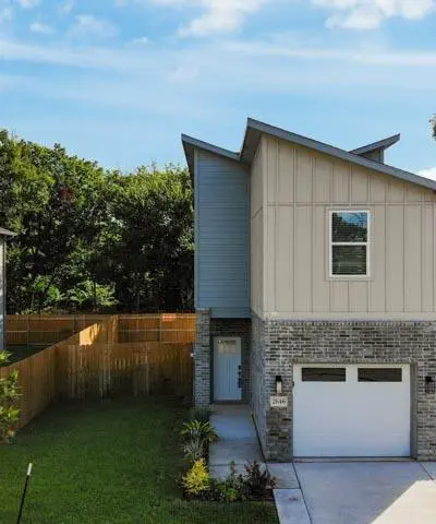2646 Sutton Street, Dallas TX 75210 - Photo 3