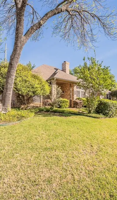 440 Moran Drive, Highland Village TX 75077 - Photo 4