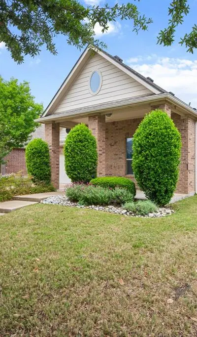 1208 Isabella Lane, Savannah TX 76227 - Photo 3