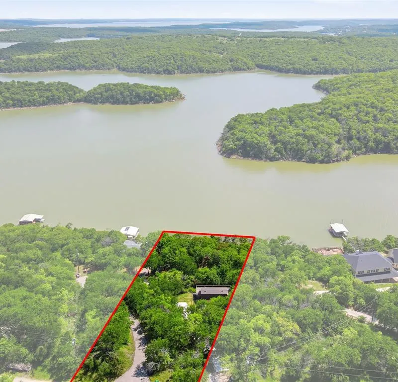 417 PR 1758 Road, Chico TX 76431