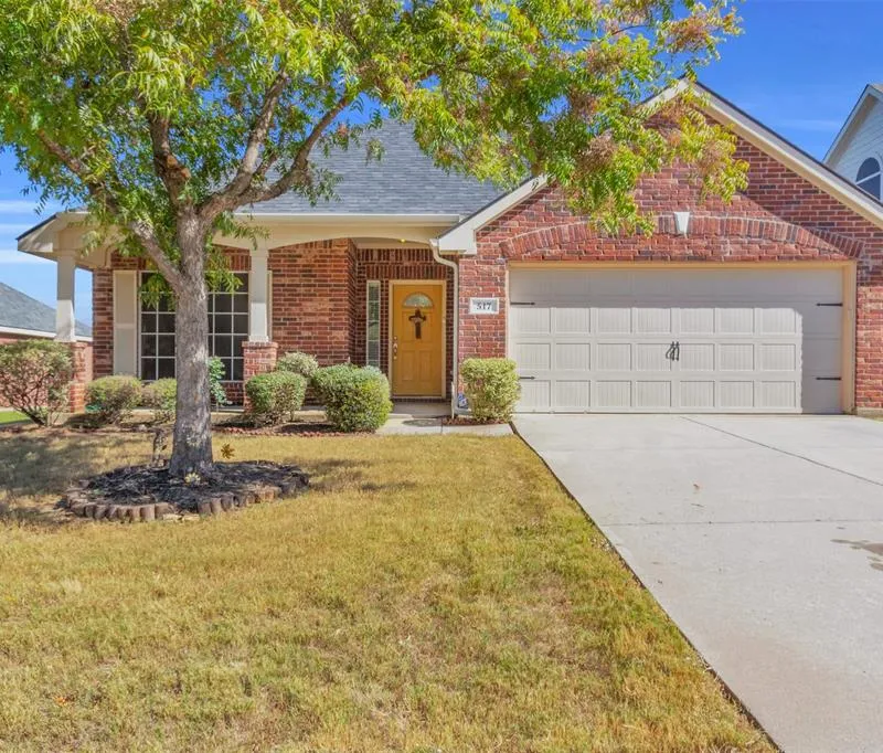 517 Highmoor Court, Oak Point TX 75068