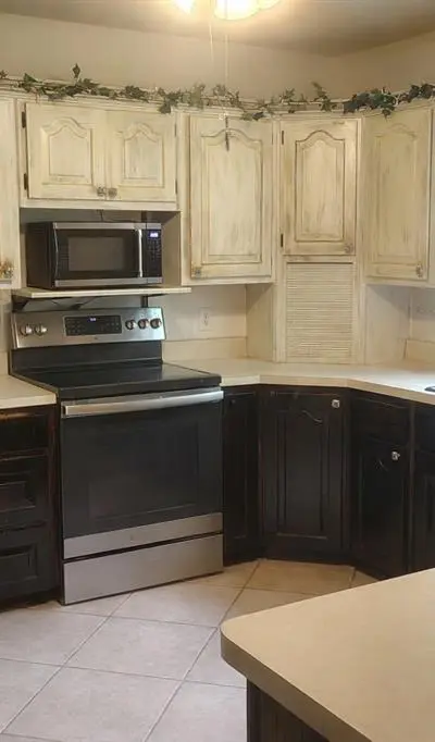 608 N Lamar Street, Tioga TX 76271 - Photo 2