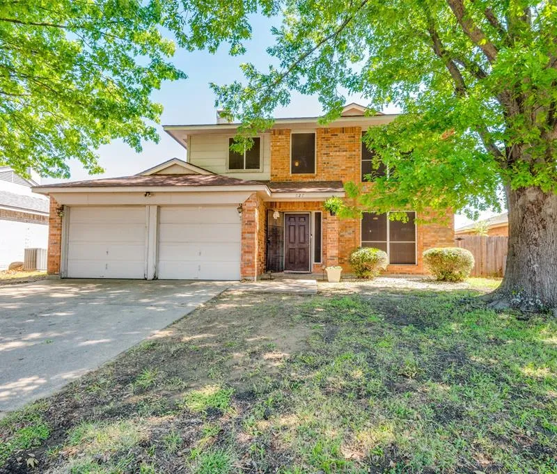 627 Lemon Drive, Arlington TX 76018
