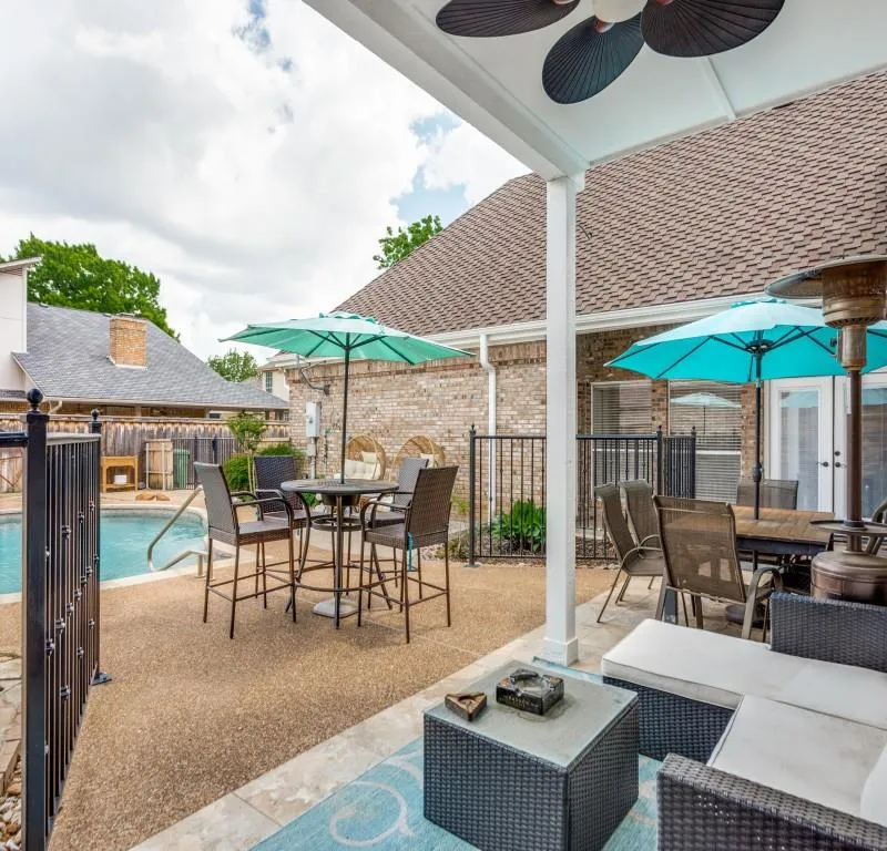 2821 Shadow Drive W, Arlington TX 76006