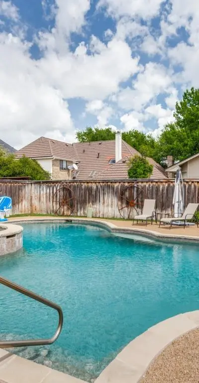 2821 Shadow Drive W, Arlington TX 76006 - Photo 2