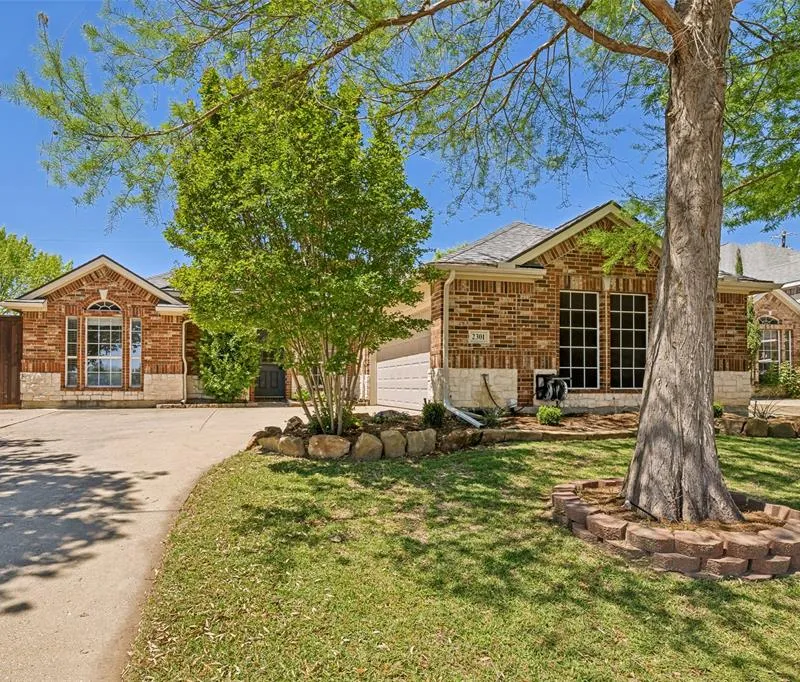 2301 Trickling Creek Drive, Garland TX 75041
