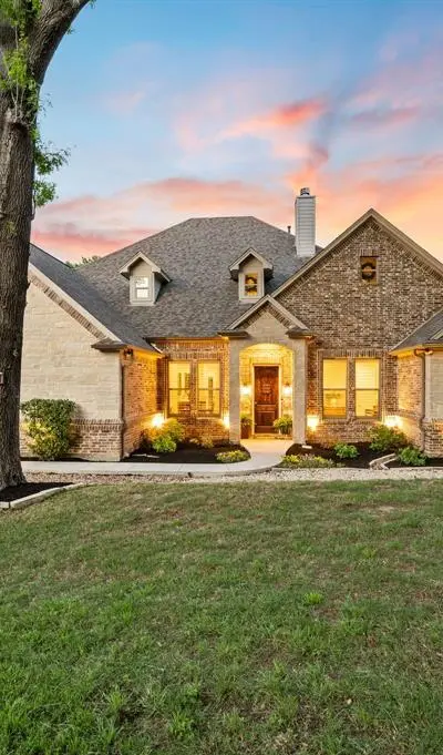 120 Riverbend Estates Drive, Fort Worth TX 76112