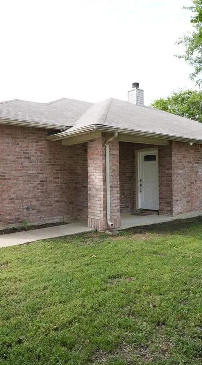 6525 Willow Oak Court, Fort Worth TX 76112 - Photo 3