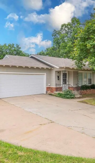 3128 Ray Drive, Haltom City TX 76117 - Photo 2