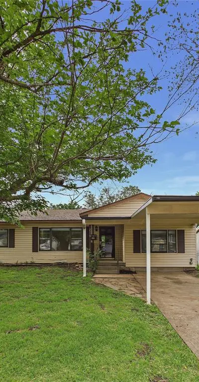 2310 Ridgewood Street, Irving TX 75062 - Photo 2