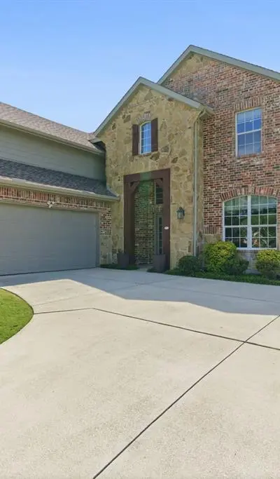 9729 Furman Court, Fort Worth TX 76244 - Photo 3