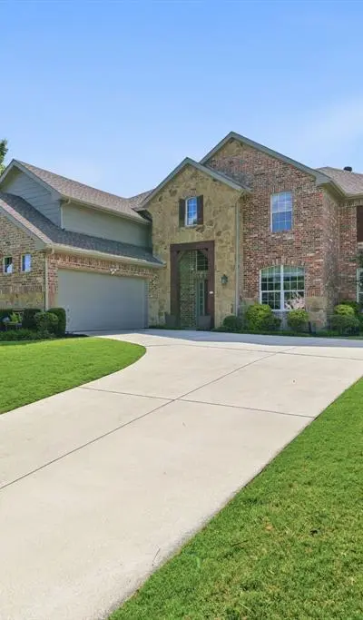 9729 Furman Court, Fort Worth TX 76244 - Photo 4