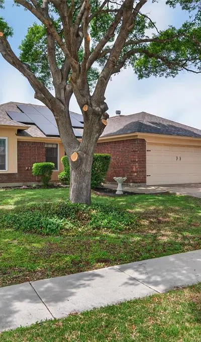 6637 Whitley Road, Watauga TX 76148 - Photo 2