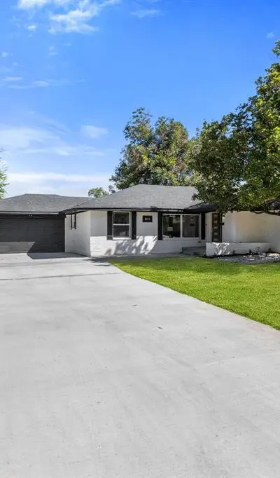 811 Tarryall Drive, Dallas TX 75224 - Photo 2