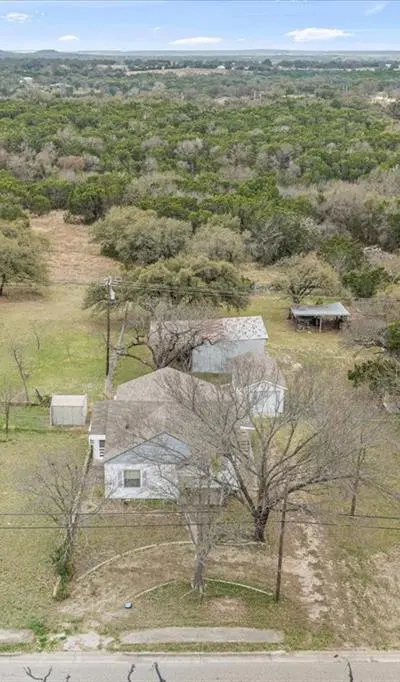 1118 W Main Street, Gatesville TX 76528