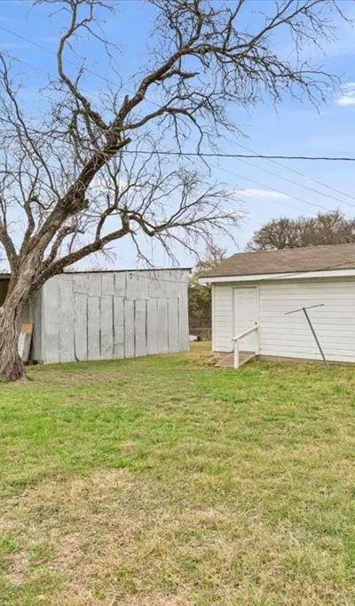 1118 W Main Street, Gatesville TX 76528 - Photo 5