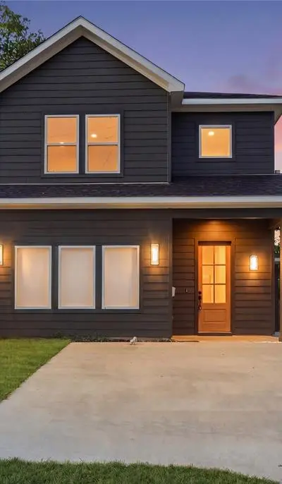2515 Macon Street, Dallas TX 75215