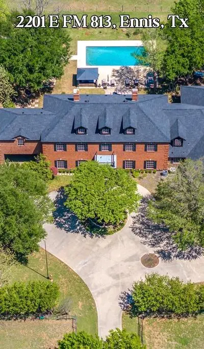 2201 E Fm 813, Ennis TX 75119