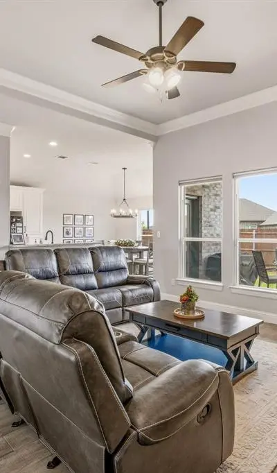 601 Violet Drive, Tolar TX 76476 - Photo 2