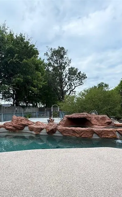2865 Oak Creek Drive, Paris TX 75462 - Photo 2