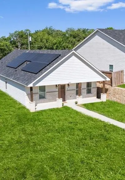 2601 Hutchinson Street, Fort Worth TX 76106 - Photo 4