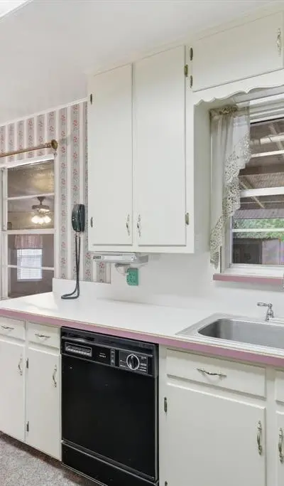 3901 Woodlane Avenue, Haltom City TX 76117 - Photo 5