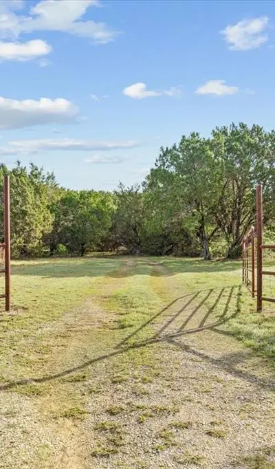2504 Prause Road, China Spring TX 76633 - Photo 4