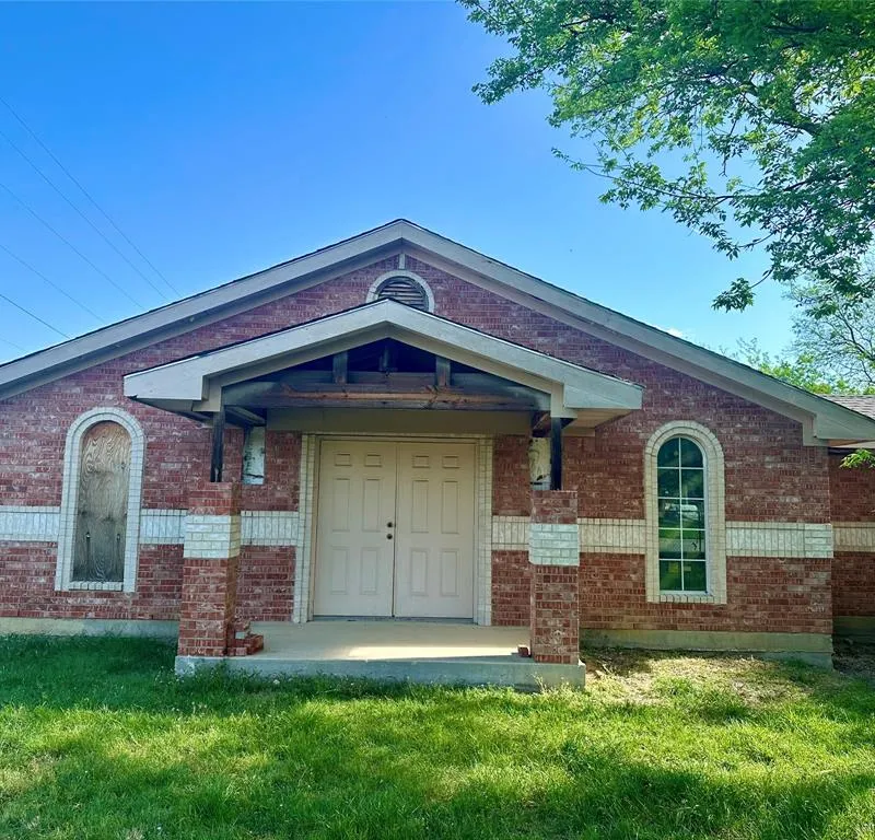 3022 25TH Street, Fort Worth TX 76106