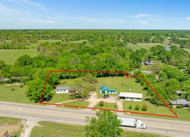 1530 W Front Street # 82, Blossom TX 75416