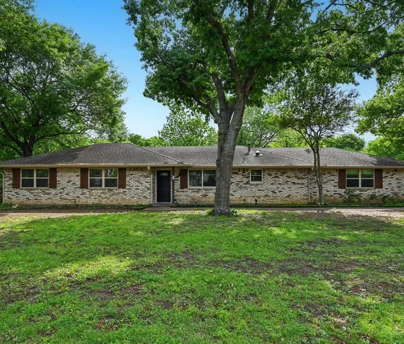 305 Cockrell Hill Road, Ovilla TX 75154