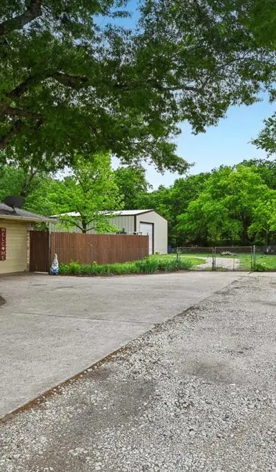 305 Cockrell Hill Road, Ovilla TX 75154 - Photo 3