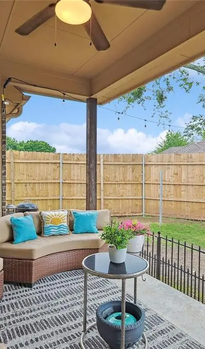 342 W Huffman Street, Krum TX 76249 - Photo 4