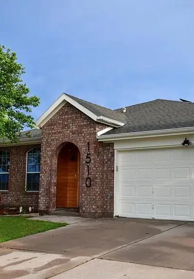 1510 Sequoia Drive, Krum TX 76249