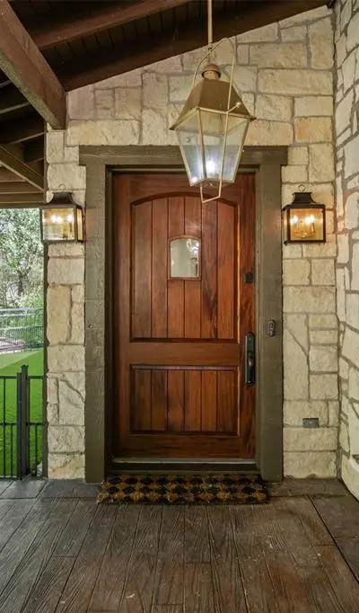 108 Dustin Circle, Hudson Oaks TX 76087 - Photo 3