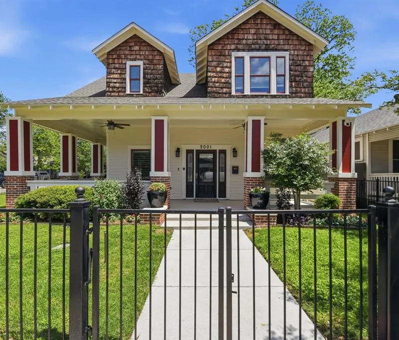 2001 Washington Avenue, Fort Worth TX 76110