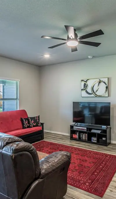 7017 Canadian Drive, China Spring TX 76633 - Photo 4