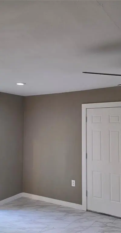 6227 Bowling Brook Drive, Dallas TX 75241 - Photo 2