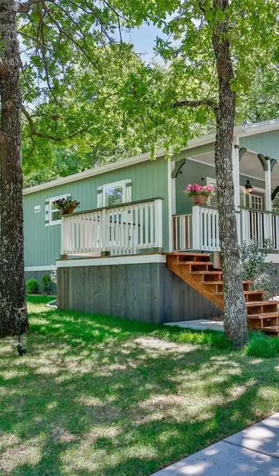 100 Shawnee Trail Road, Whitesboro TX 76273 - Photo 2
