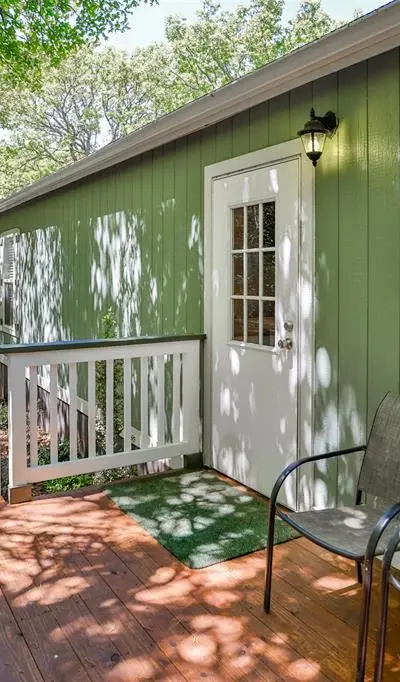 100 Shawnee Trail Road, Whitesboro TX 76273 - Photo 5