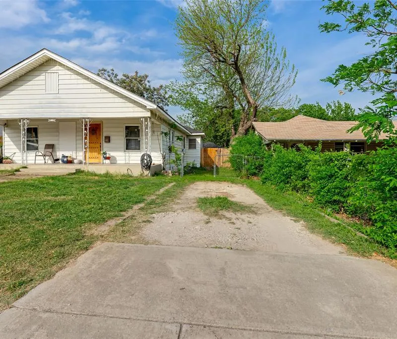 3006 25th Street, Fort Worth TX 76106