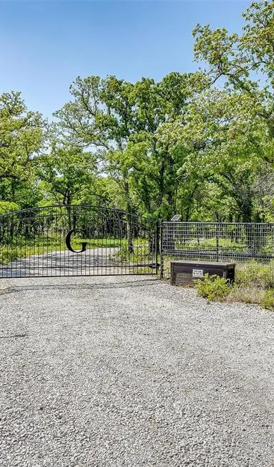 313 Broken Rd Road, Perrin TX 76486