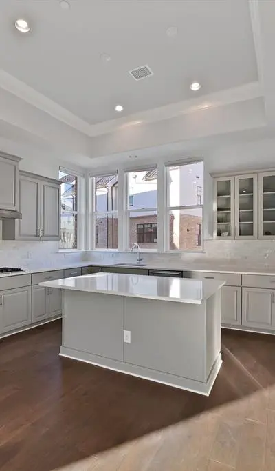 5437 Patterson Street, Irving TX 75039 - Photo 2
