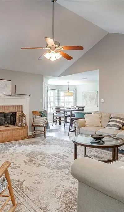 605 Rhonda, Italy TX 76651