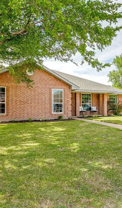 605 Rhonda, Italy TX 76651 - Photo 3