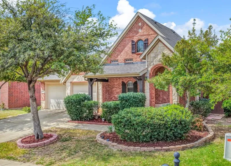 2408 Loreto Drive, Fort Worth TX 76177