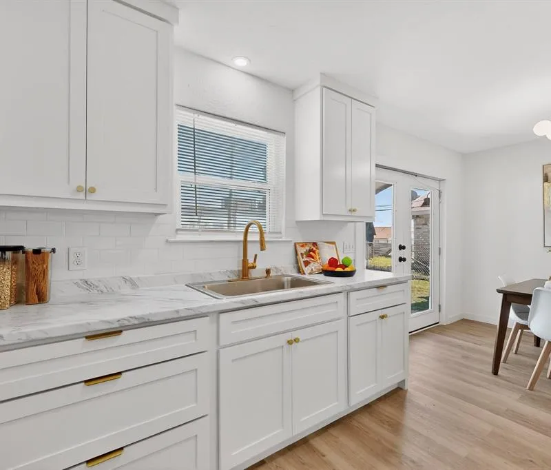 2902 Lulu Street, Fort Worth TX 76106