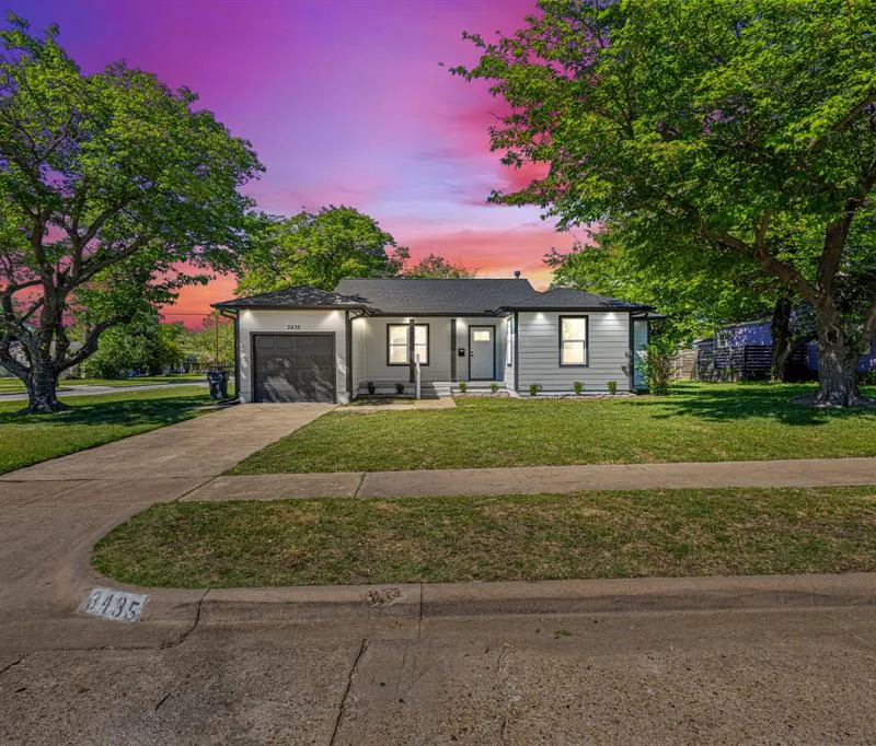 3435 Poinsettia Drive, Dallas TX 75211