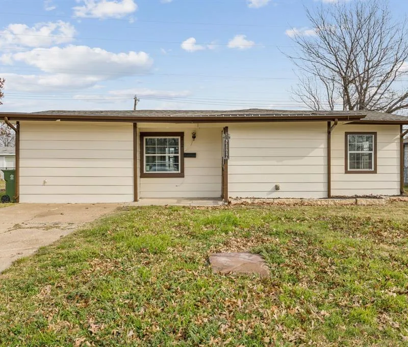 2822 Fir Park, Richland Hills TX 76118